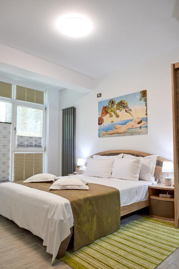 Crystal 26 Apartment - Spa Pool Beach Resort Năvodari Zewnętrze zdjęcie