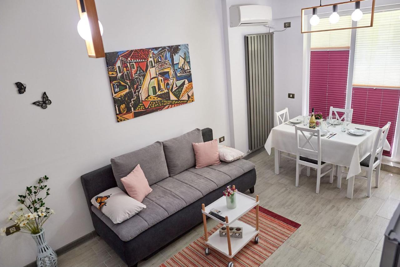 Crystal 26 Apartment - Spa Pool Beach Resort Năvodari Zewnętrze zdjęcie